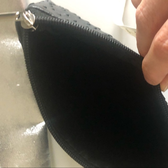 Set of 2 Clutch Purses - Picture 5 of 10